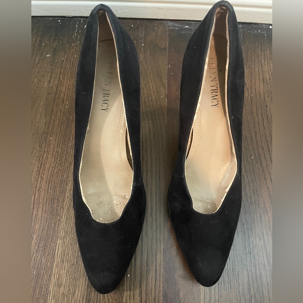 Ellen Tracy Black Suede Heels Size 7